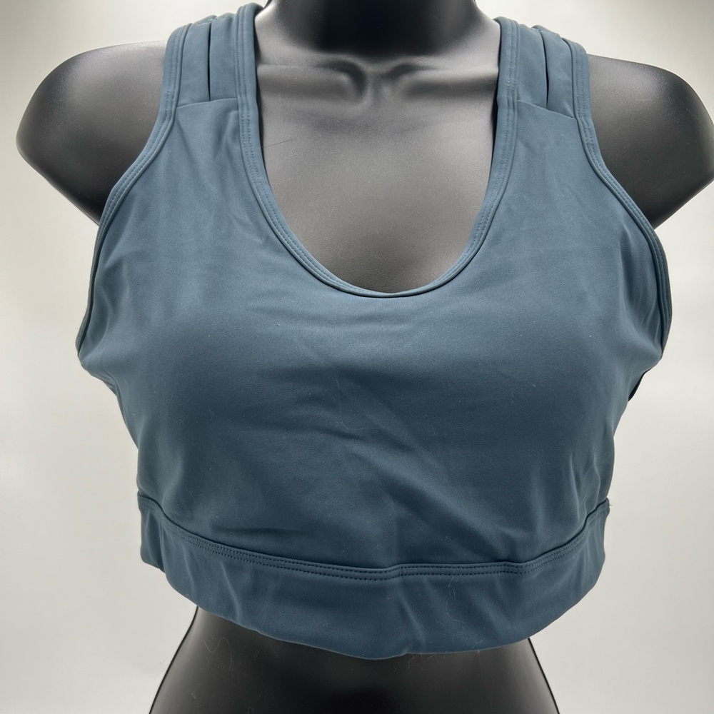 New Lovrobes sports bra with‎ built in pads. Size Medium - Picture 2 of 7